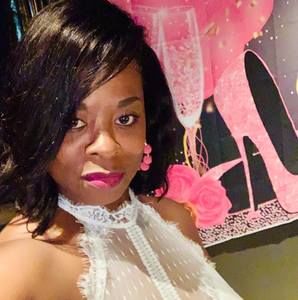 Meet your Posher, Cassandra